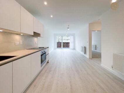 East Acton Lane, London, W3