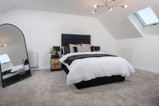 4 bed Detached for sale Image 5