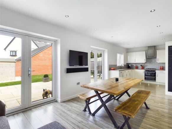 Kitchen/Dining Room