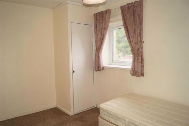 BEDROOM 3 (REAR)