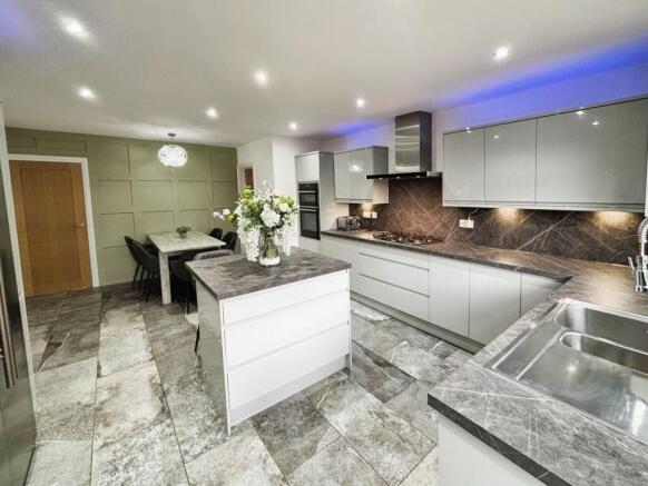 Dining Kitchen