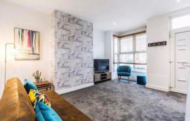 5 bed Terraced to rent Image 9