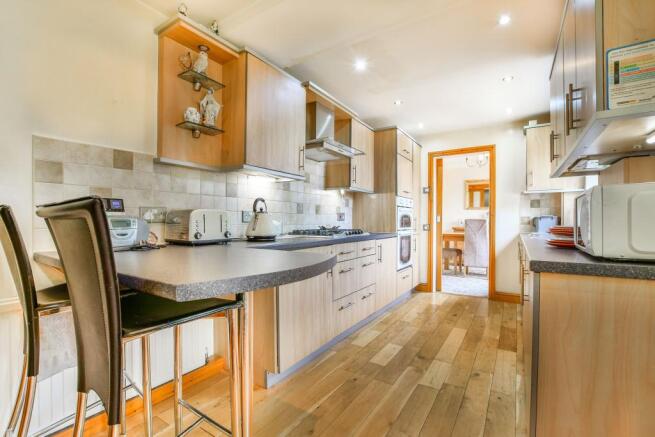 Kitchen/Breakfast Ro
