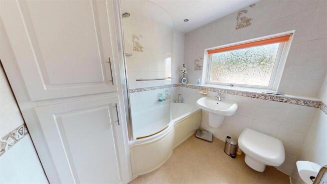 3 bed Semi-Detached for sale Image 11