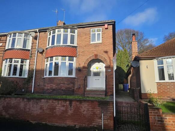 3-bed semi-detached on Church Street, Mexborough, £185,000