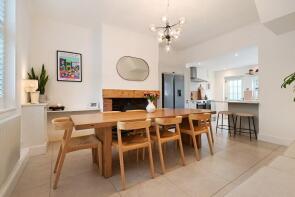 34, Rose Terrace, Horsforth, Leeds LS18 4QA