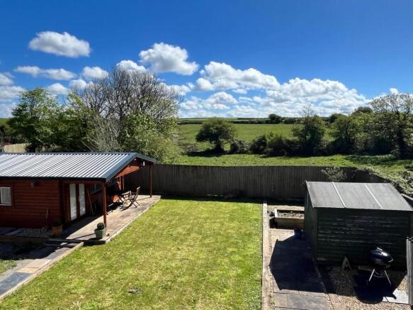 33c70e4c-64c5-4fa2-b421-3571d621f82b