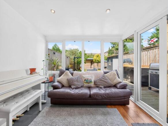 3 bed End of Terrace for sale Image 8