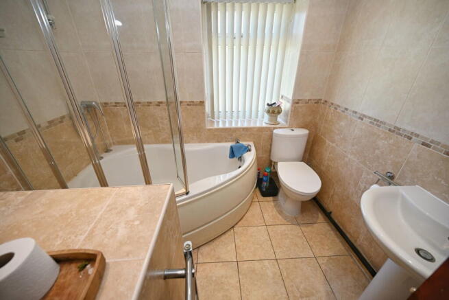 2 bed Terraced for sale Image 9