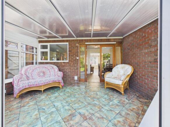3 bed Semi-Detached for sale Image 6
