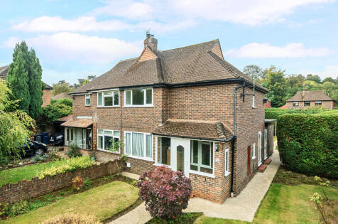 Clover Lea, Farncombe, Surrey, GU7
