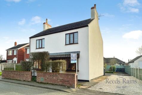 Main Street, Hensall, Goole, North Yorkshire, DN14