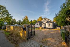 Magnolia, Ferry Lane, Shepperton TW17 9LH