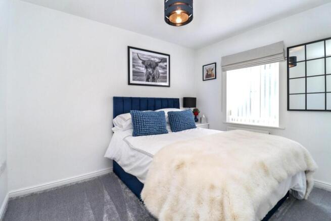 3 bed Semi-Detached for sale Image 11