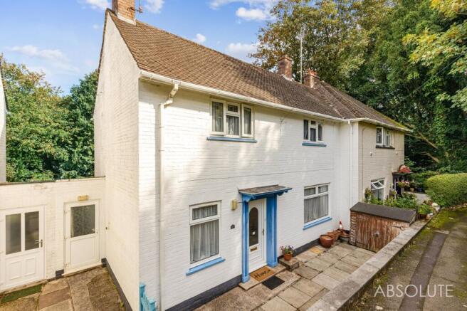 3-bed semi-detached on George Road, Paignton, TQ3, £225,000