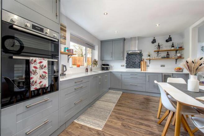 Kitchen/dining room