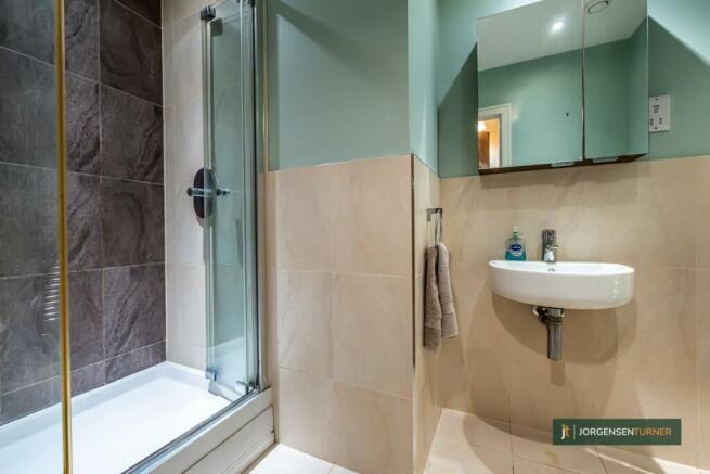 en suite.jpg