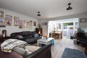 15, Robert Tressell Close, Hastings TN34 1UP
