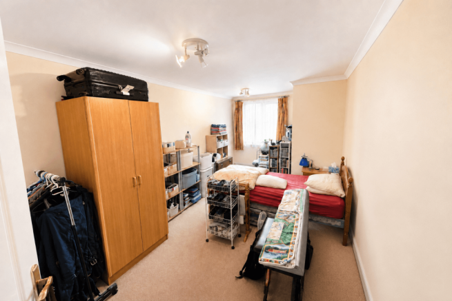 Pegasus Court, Green Lanes, Winchmore Hill, London, N21 photo 4