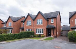 5, Georges Place, Tarporley CW6 9GW