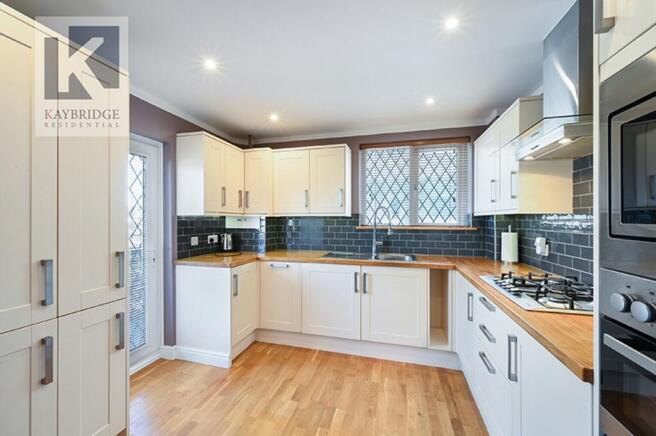 London Road, Ewell - KT17 2DA