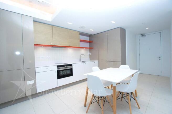 Kitchen/Dining Area