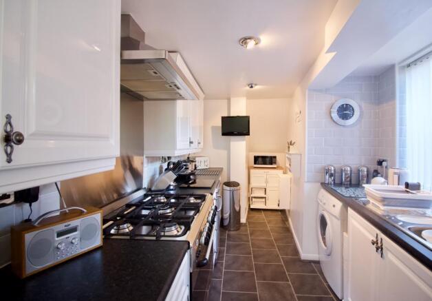 Kitchen (close up)