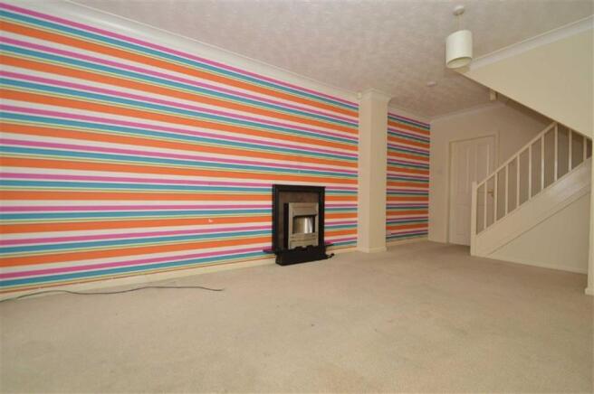 LIVING ROOM - VIEW 2
