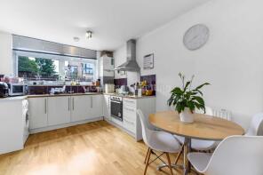 13, Patio Close, Clarence Avenue, London SW4 8JE