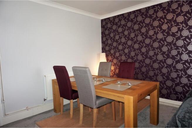 Lounge/Dining Room