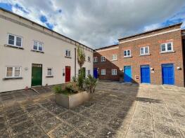 72, Wedgewood Street, Coldharbour, Aylesbury HP19 7HL