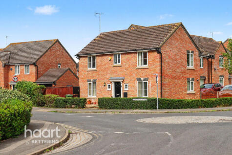 Dunnock Road, Corby
