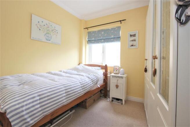 Bedroom Rear.jpg