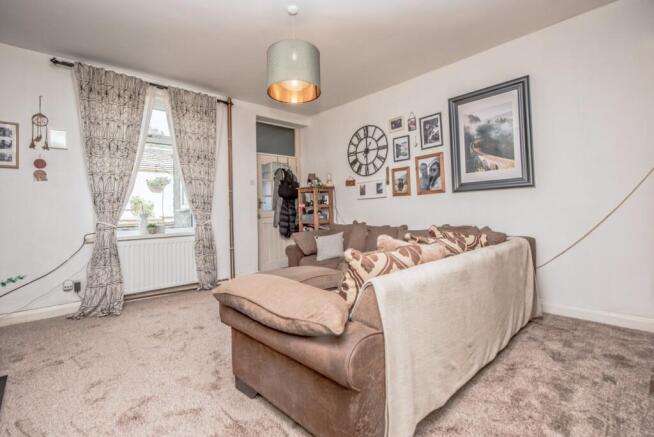 2 bed Terraced for sale Image 6