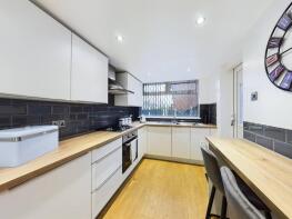 43, Rosedale Avenue, Blackpool FY4 4JB