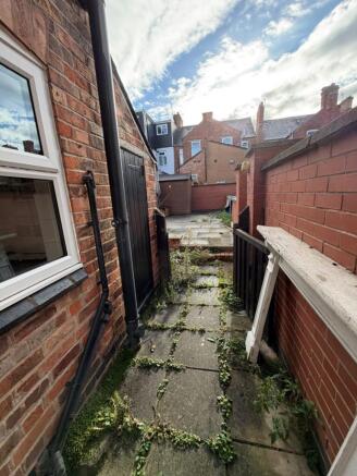 63 Flax Road, Belgrave, Leicester, LE4 6QE photo 5
