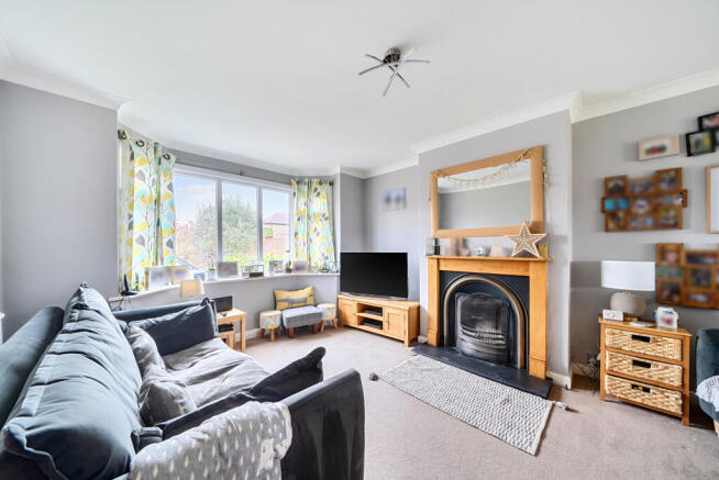 1435877-12-69cd5d...