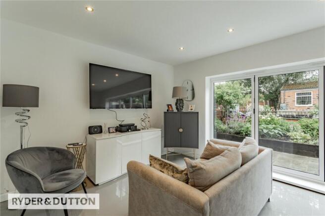 2 bed Bungalow for sale Image 7