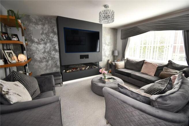 Simpson Place, Upton, Wirral photo 3