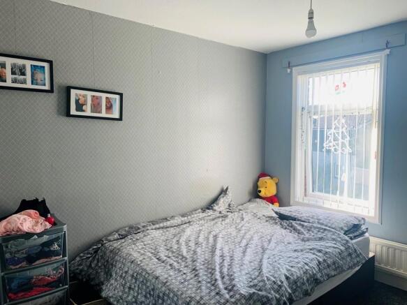 Photo 9