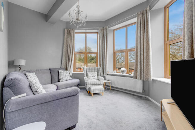 2 bed Apartment for sale Image 4