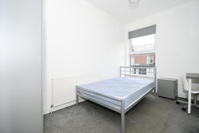6 bed Terraced for sale Image 6