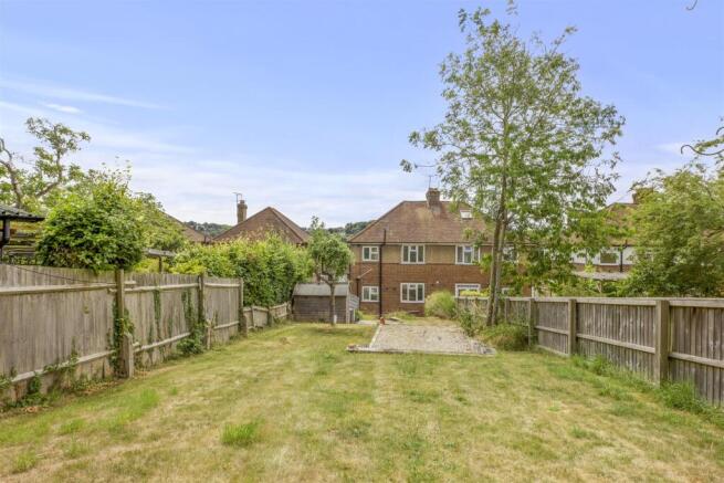 93 Southfield Road, HP13 5LB-12.jpg