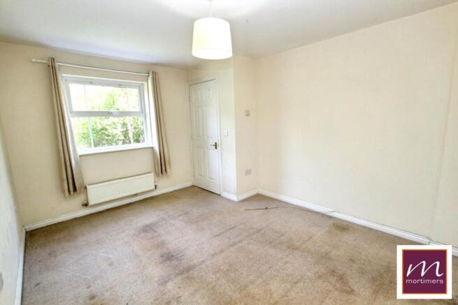 Milford Place, Aylesbury photo 4