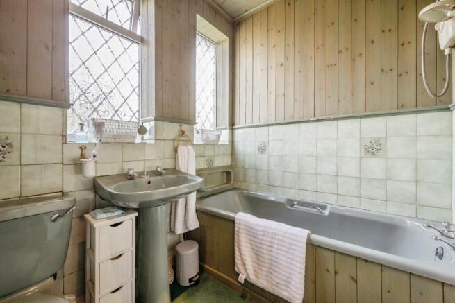 3 bed Semi-Detached for sale Image 10