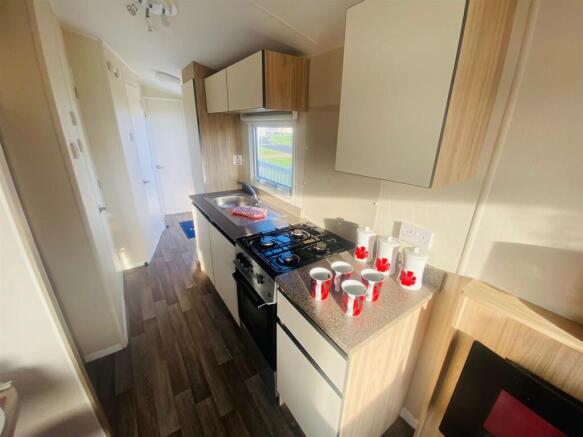 Willerby-Minster-2016-CAR0061138-64234272.jpg