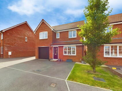 Rhodes Way, BIllingshurst