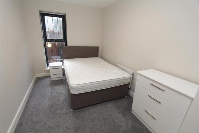 Bedroom 1.JPG