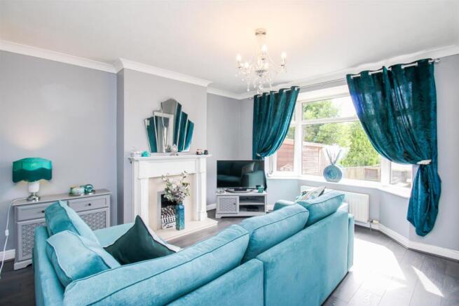 3 bed Terraced for sale Image 4