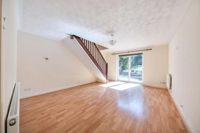 Dunsford Close, Kingshill, Swindon, SN1 4PN photo 4